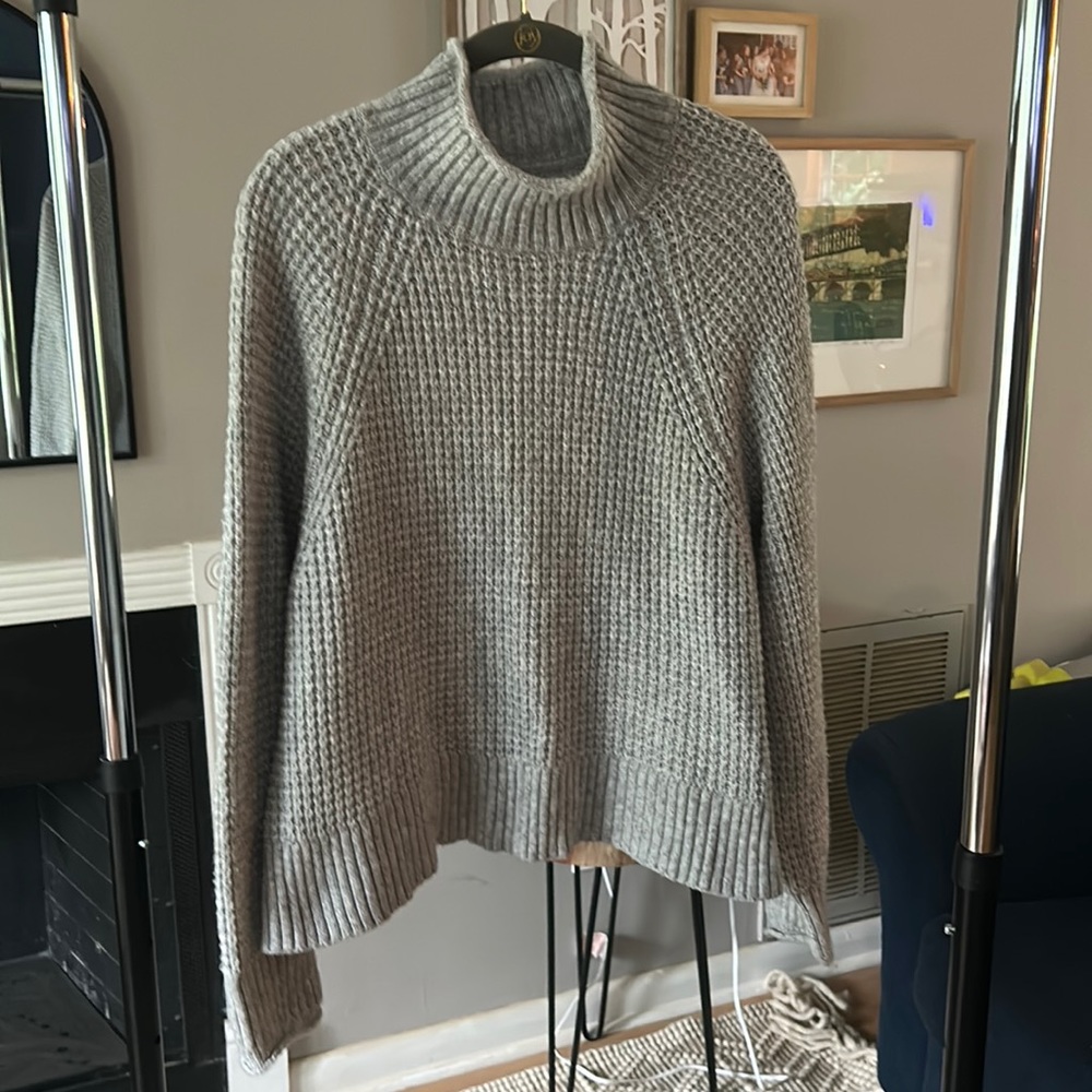 Chunky stitch mock neck sweater